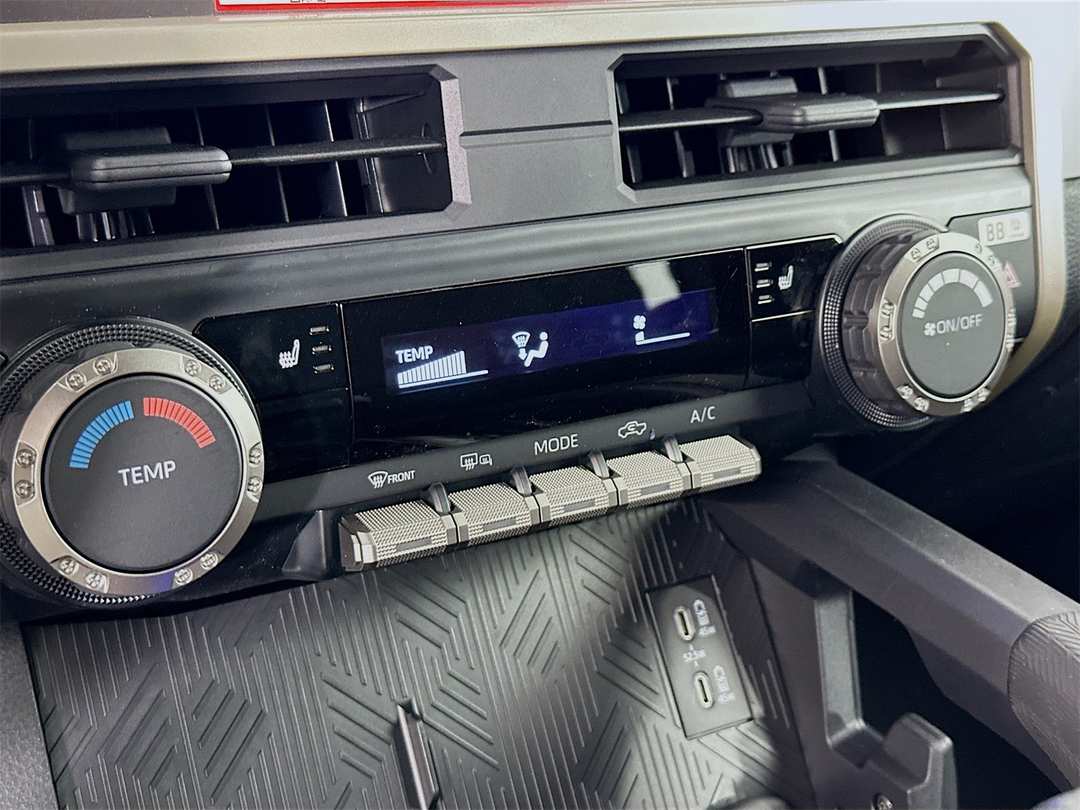 2025 Toyota Tacoma SR5 - Image 15