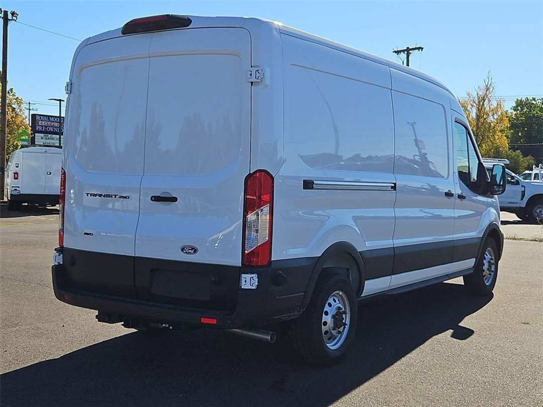 2026 Ford Transit-250 Base - Image 5