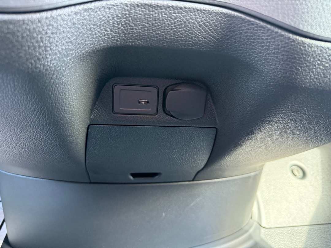 2025 Mercedes-Benz Sprinter 3500 Cargo 170 WB - Image 30