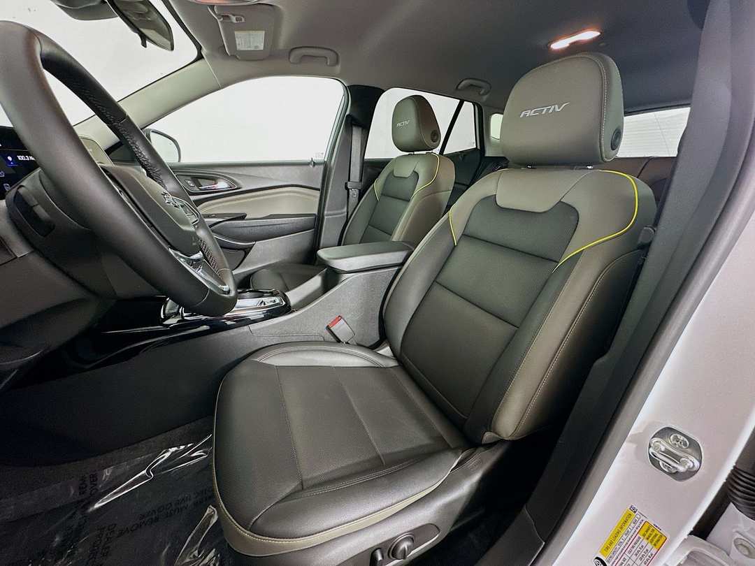 2025 Chevrolet Trax ACTIV - Image 21