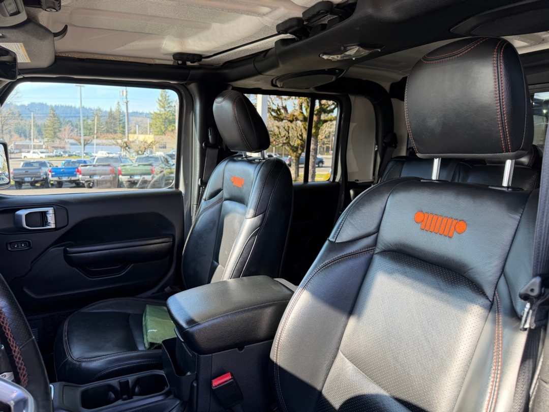 2021 Jeep Gladiator Mojave - Image 15