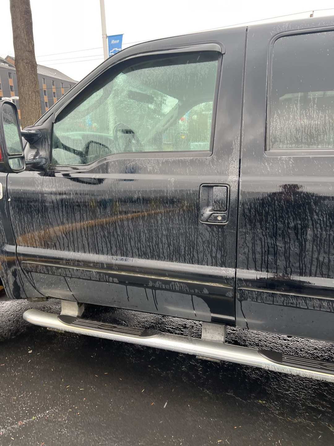 2003 Ford F-250Sd - Image 2