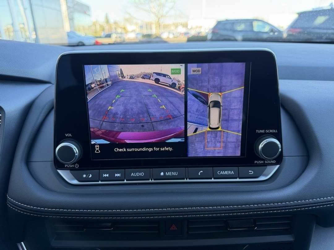 2026 Nissan Rogue Dark Armor - Image 21