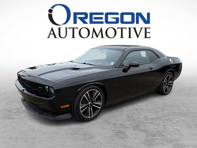 2014 Dodge Challenger SRT8 CORE 2D