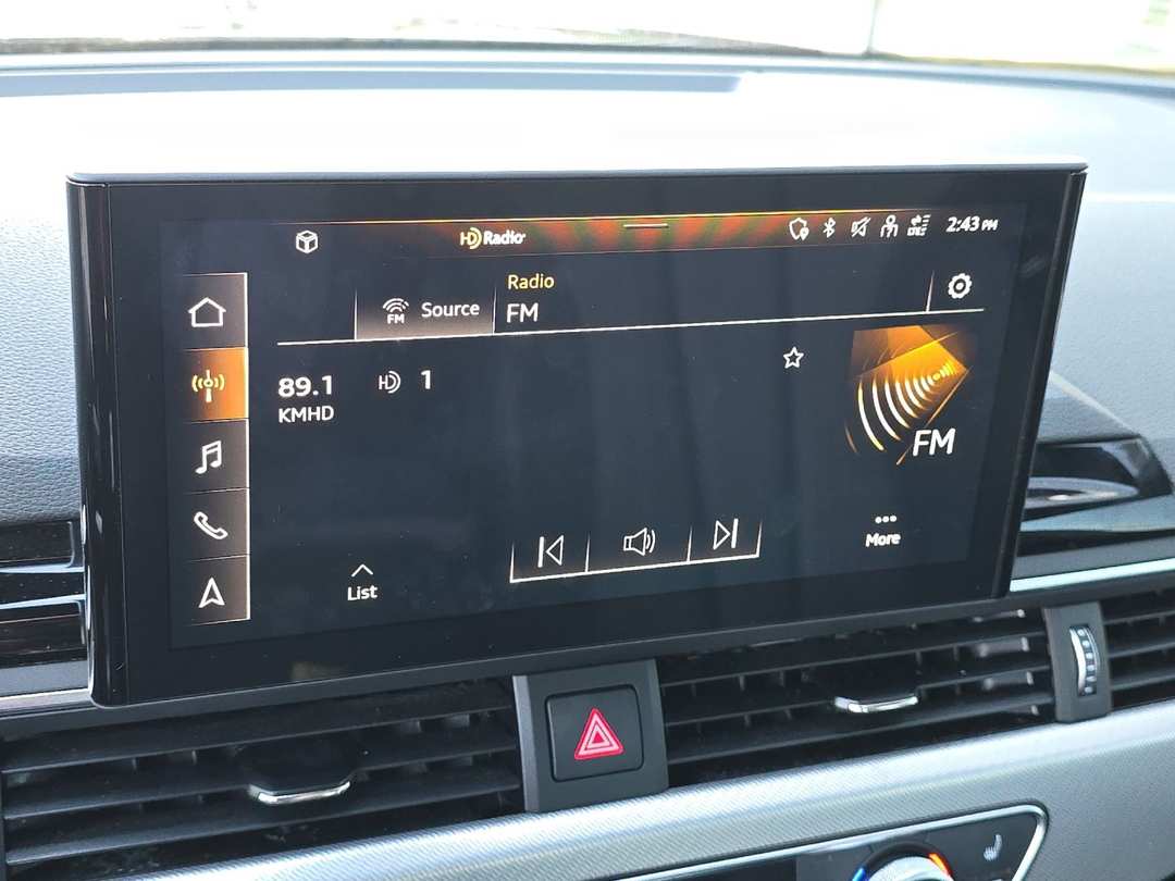 2025 Audi A5 Sportback 45 S line Premium - Image 16