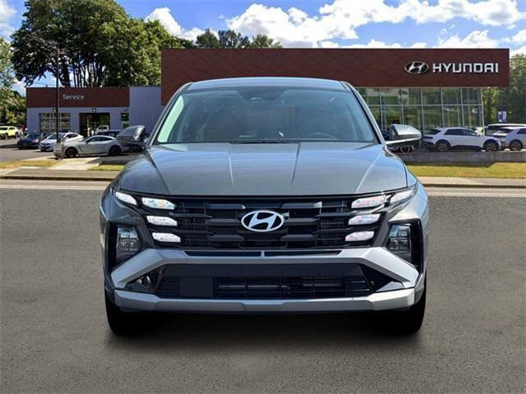 2026 Hyundai Tucson Blue SE - Image 12