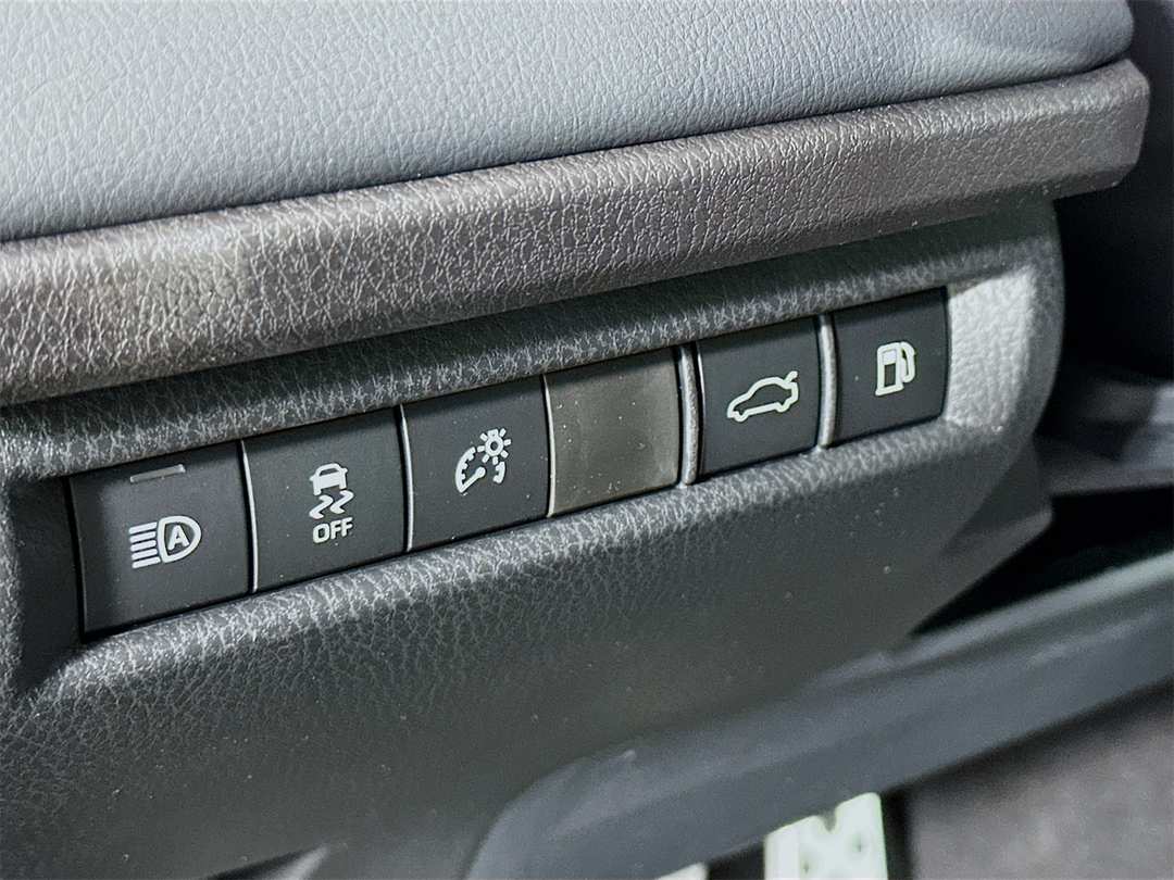 2026 Toyota Camry XSE - Image 10