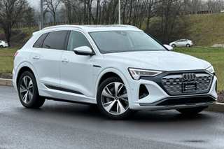 2024 Audi Q8 E-Tron Premium Plus