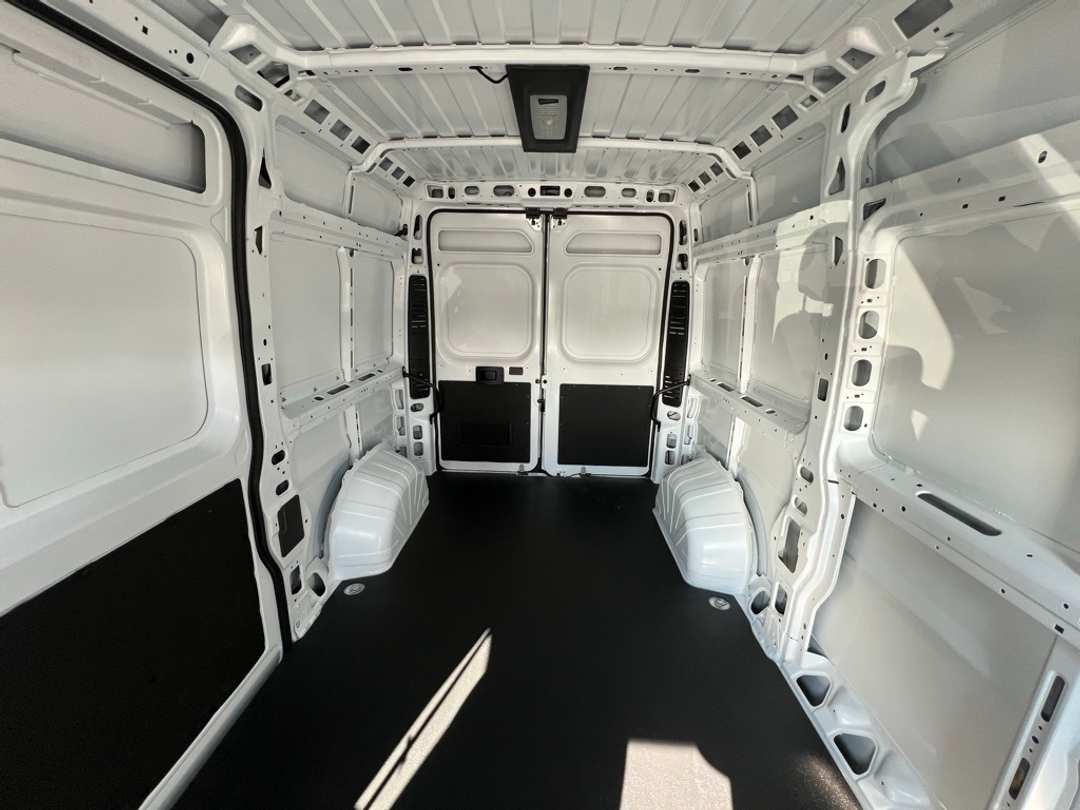 2026 Ram Promaster 2500 High Roof - Image 23