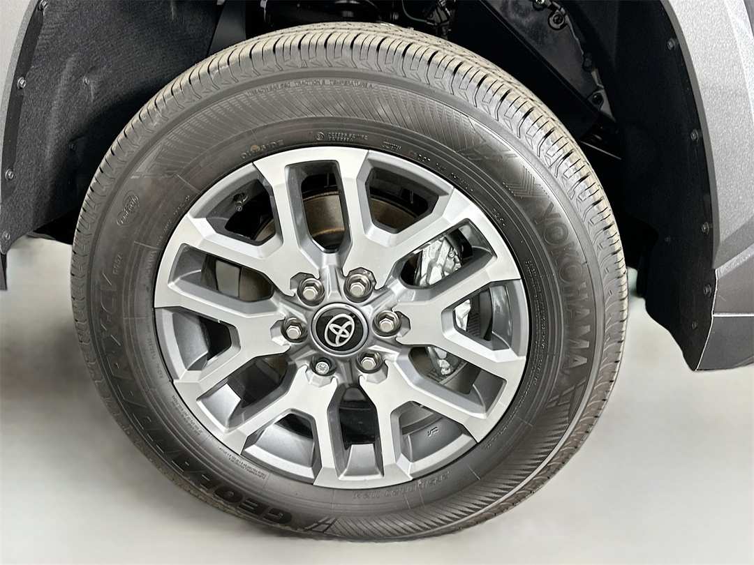 2026 Toyota Tundra 1794 Edition - Image 32