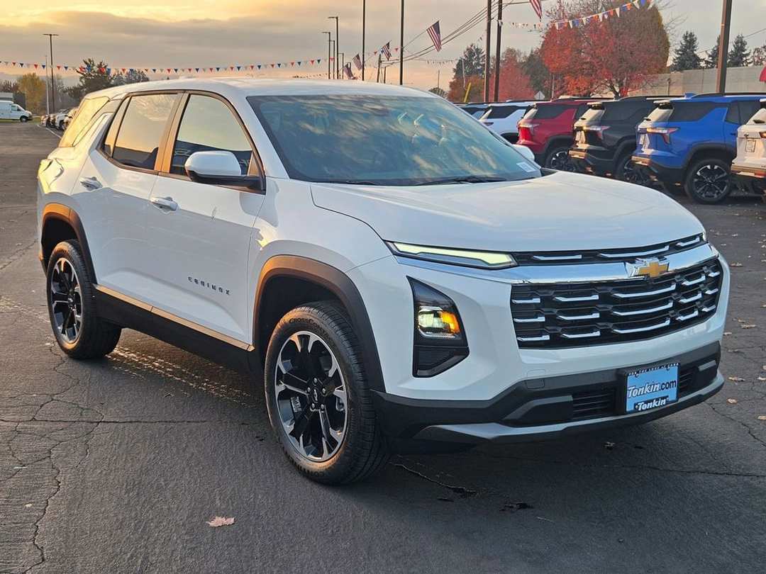 2026 Chevrolet Equinox LT - Image 8