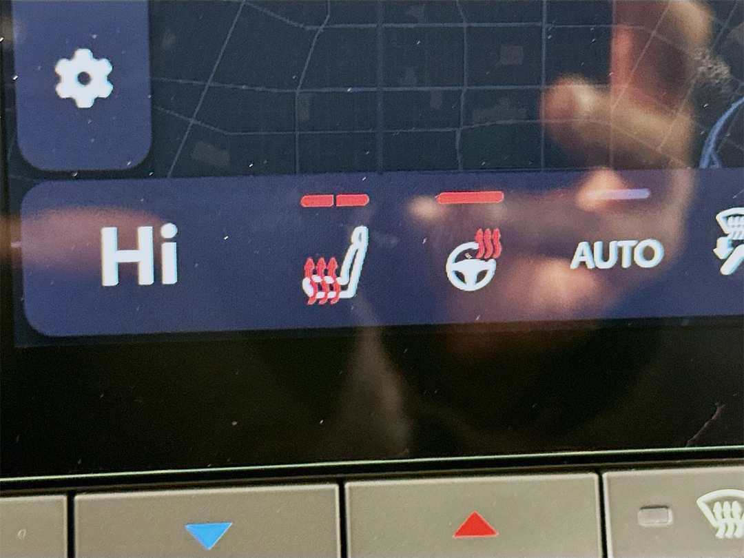 2026 Toyota Rav4 SE - Image 20