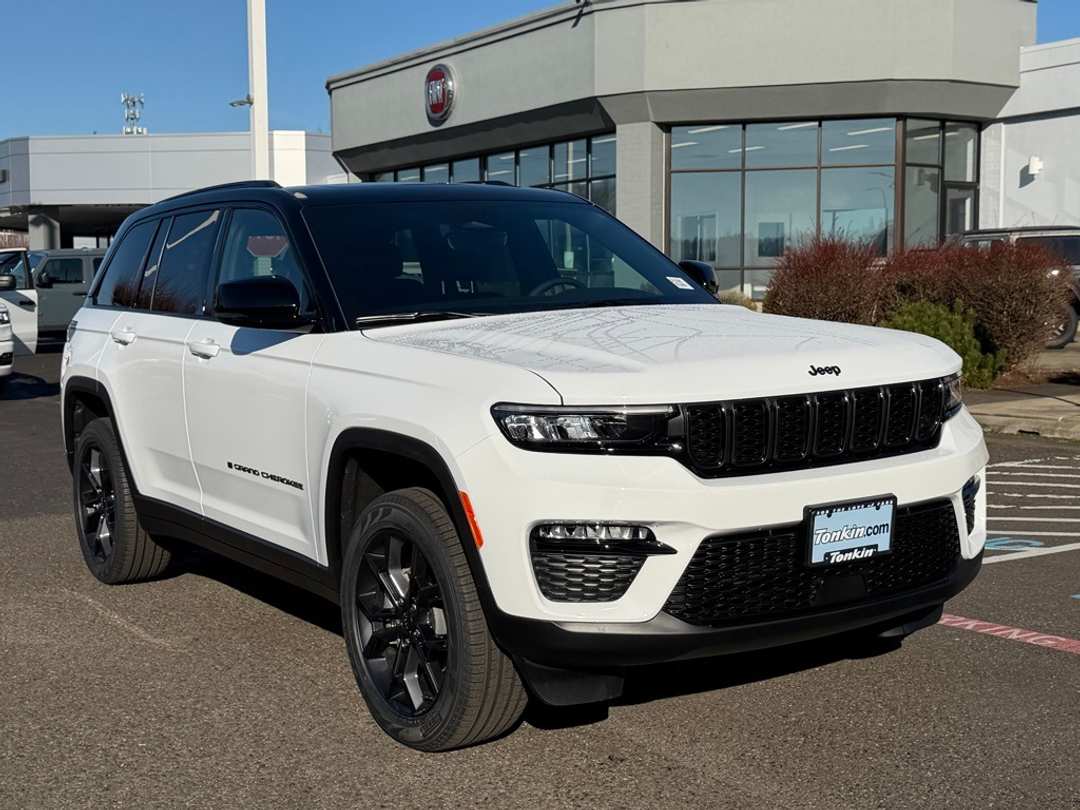 2025 Jeep Grand Cherokee Limited - Image 2