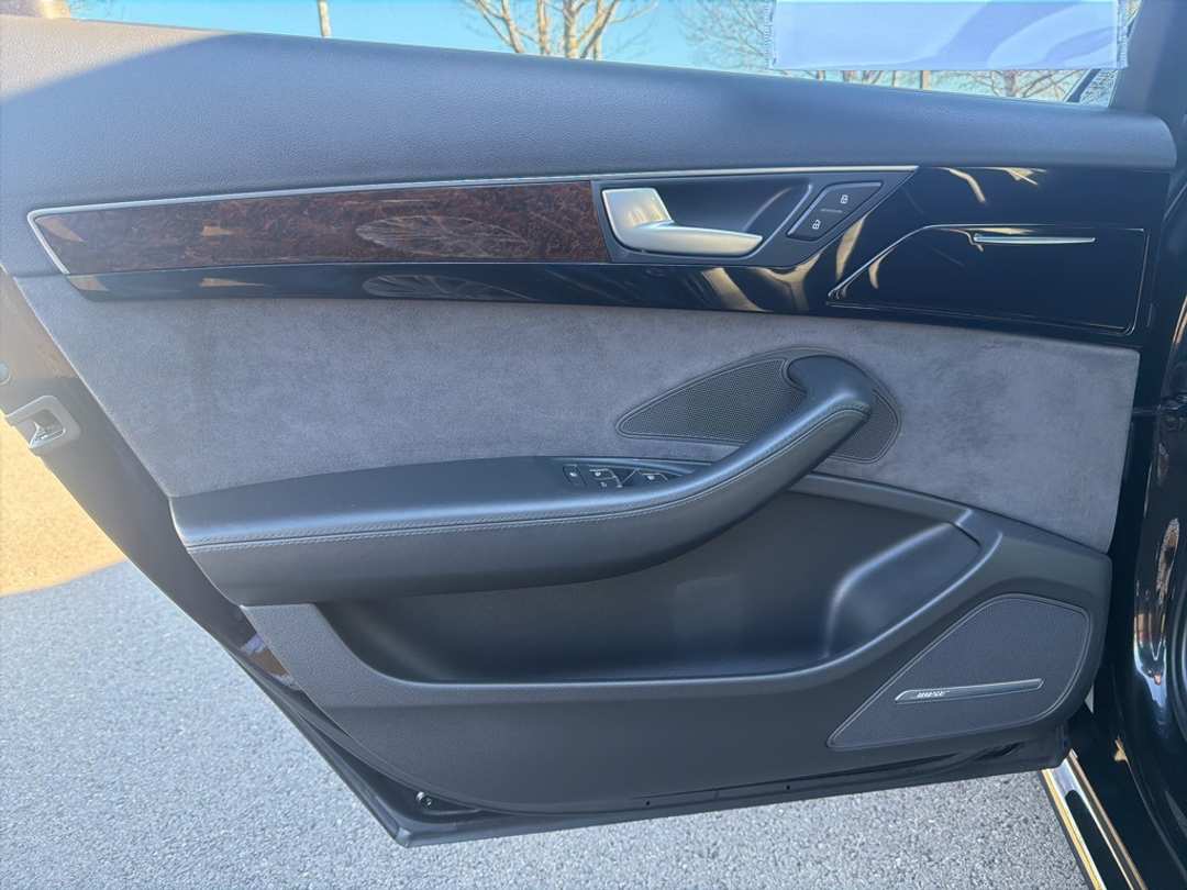 2017 Audi A8 L 3.0T - Image 17