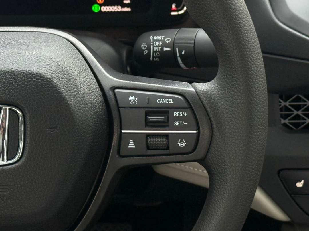 2025 Honda Accord SE - Image 21