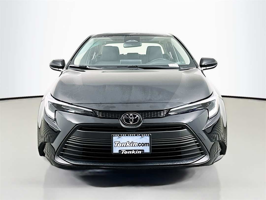 2026 Toyota Corolla LE - Image 2