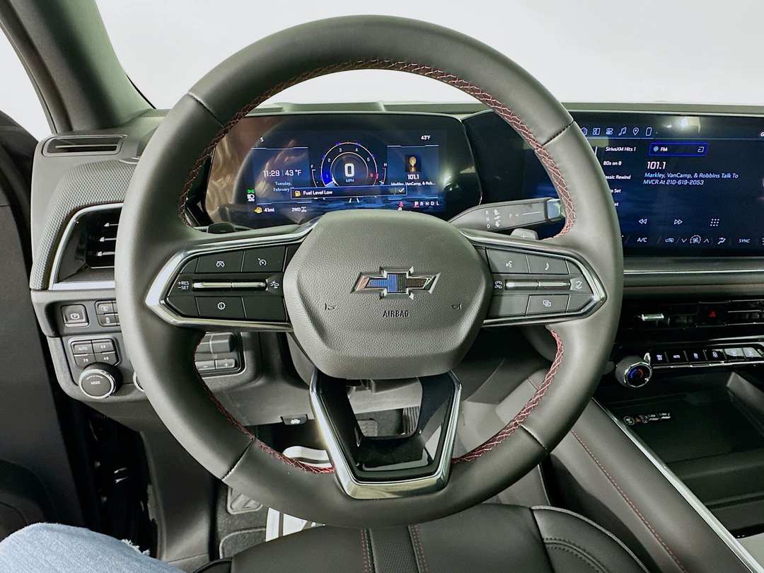 2026 Chevrolet Suburban RST - Image 11