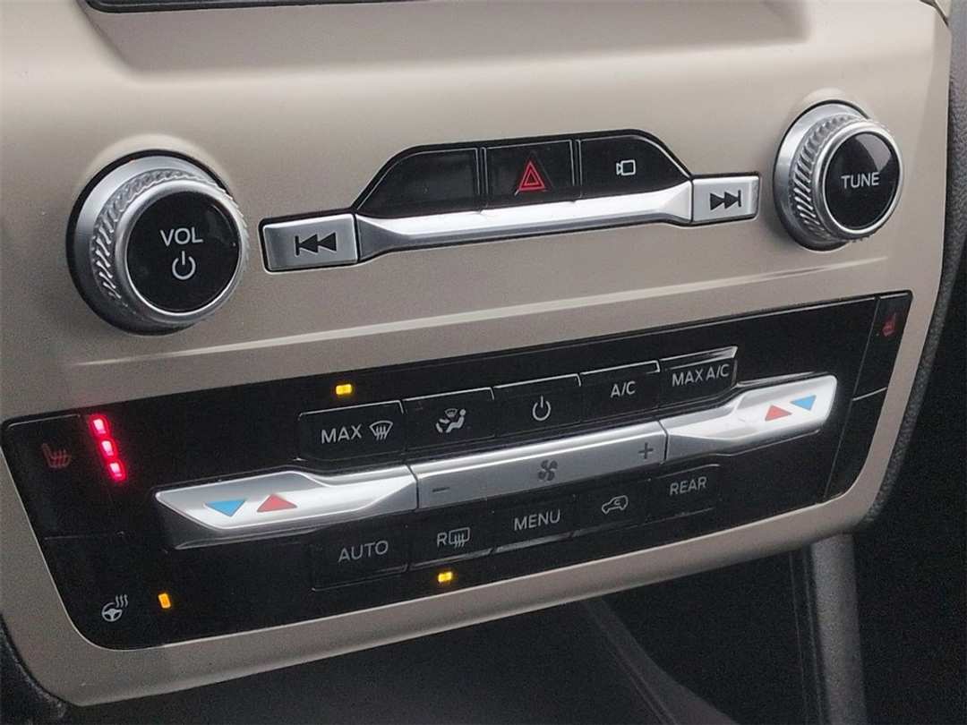 2022 Ford Explorer Timberline - Image 21