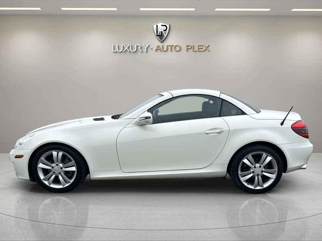 2010 Mercedes-Benz Slk SLK 300 2D LOW MILES - Image 3