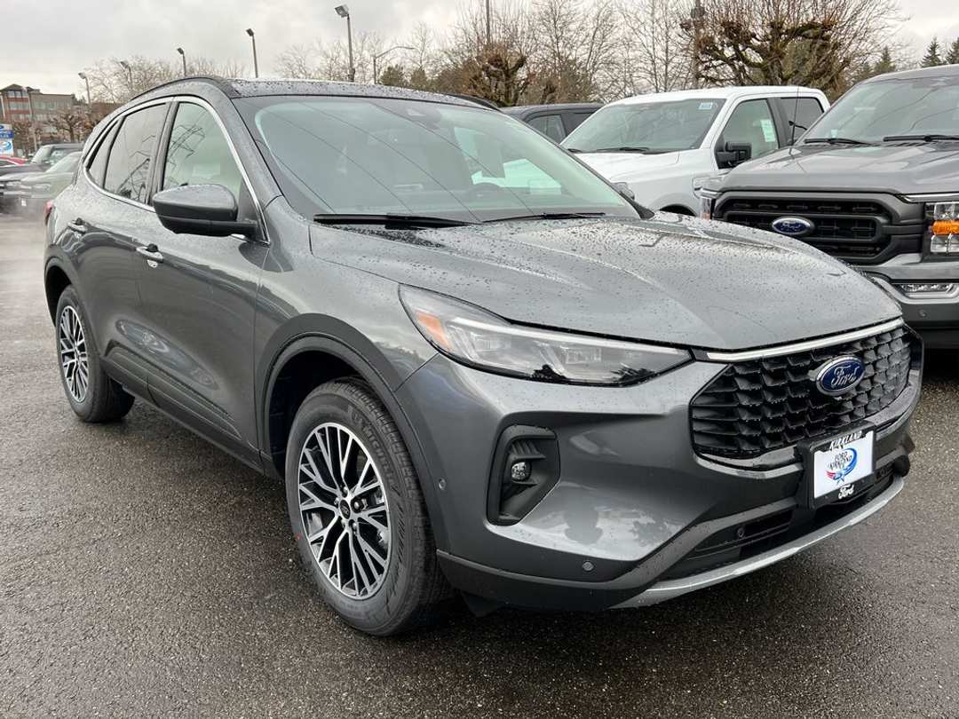 2024 Ford Escape Base - Image 3