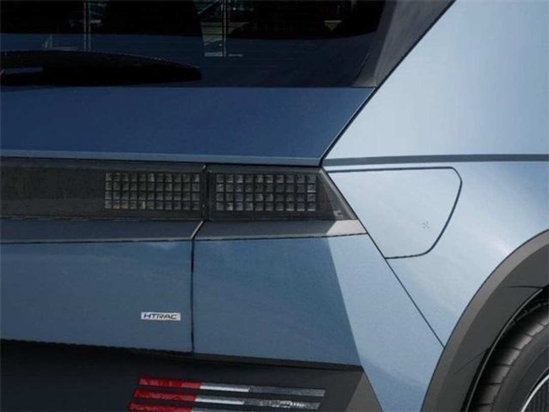 2026 Hyundai Ioniq 5 SE - Image 10