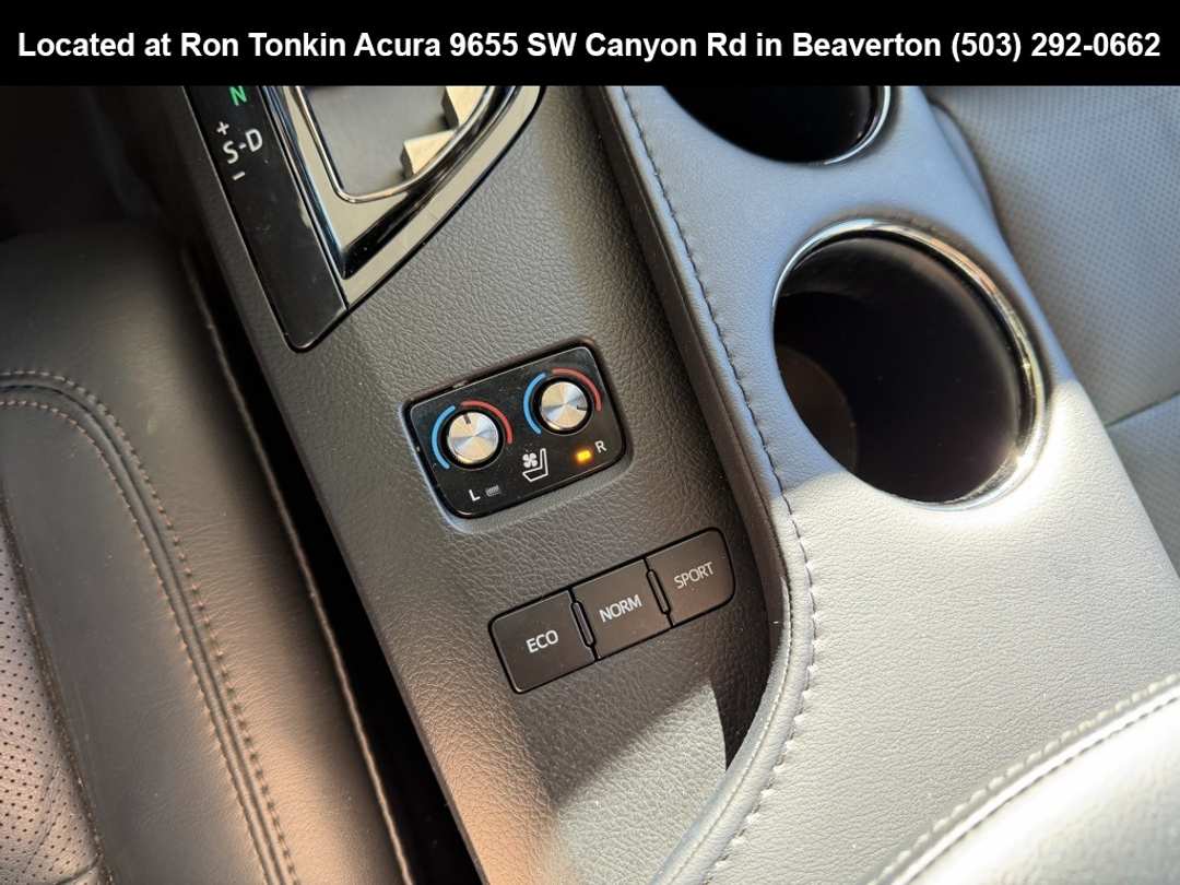 2014 Toyota Avalon Limited - Image 25