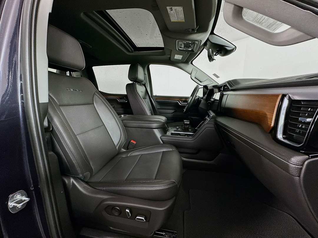 2023 GMC Sierra 1500 Denali - Image 31