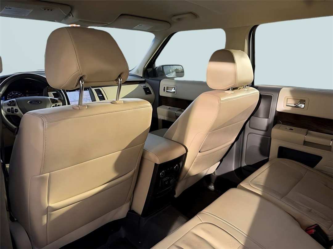 2019 Ford Flex Limited - Image 27