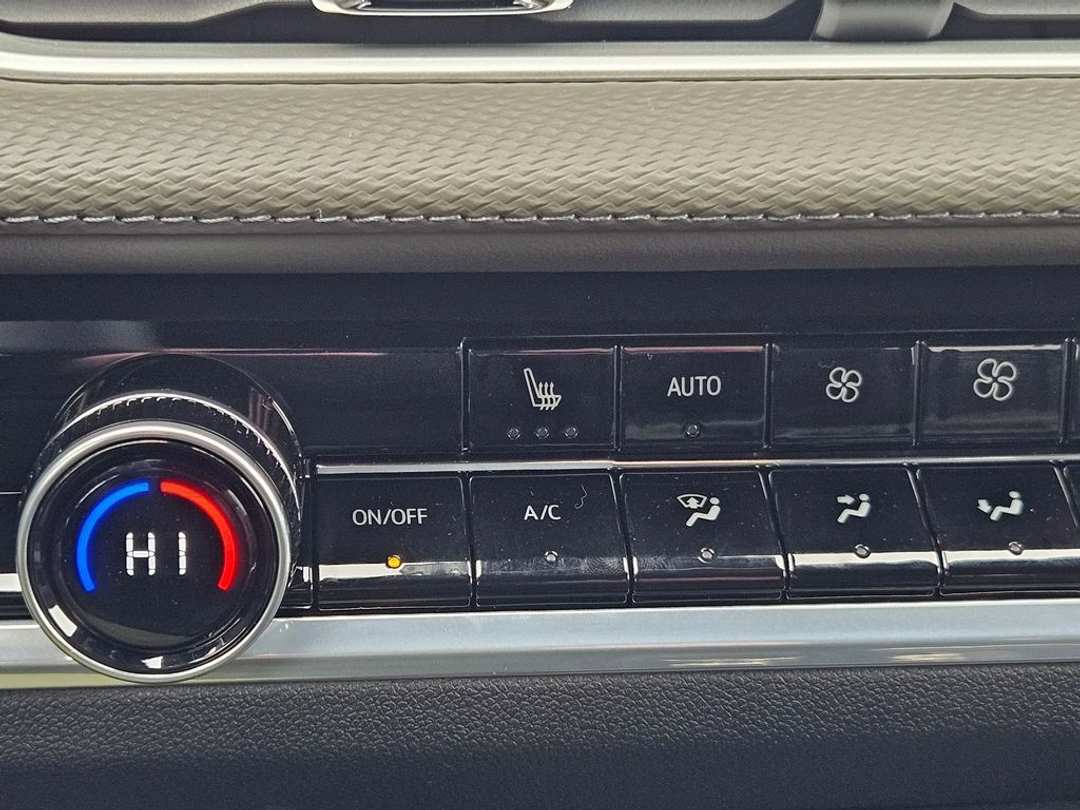 2026 Chevrolet Equinox LT - Image 24