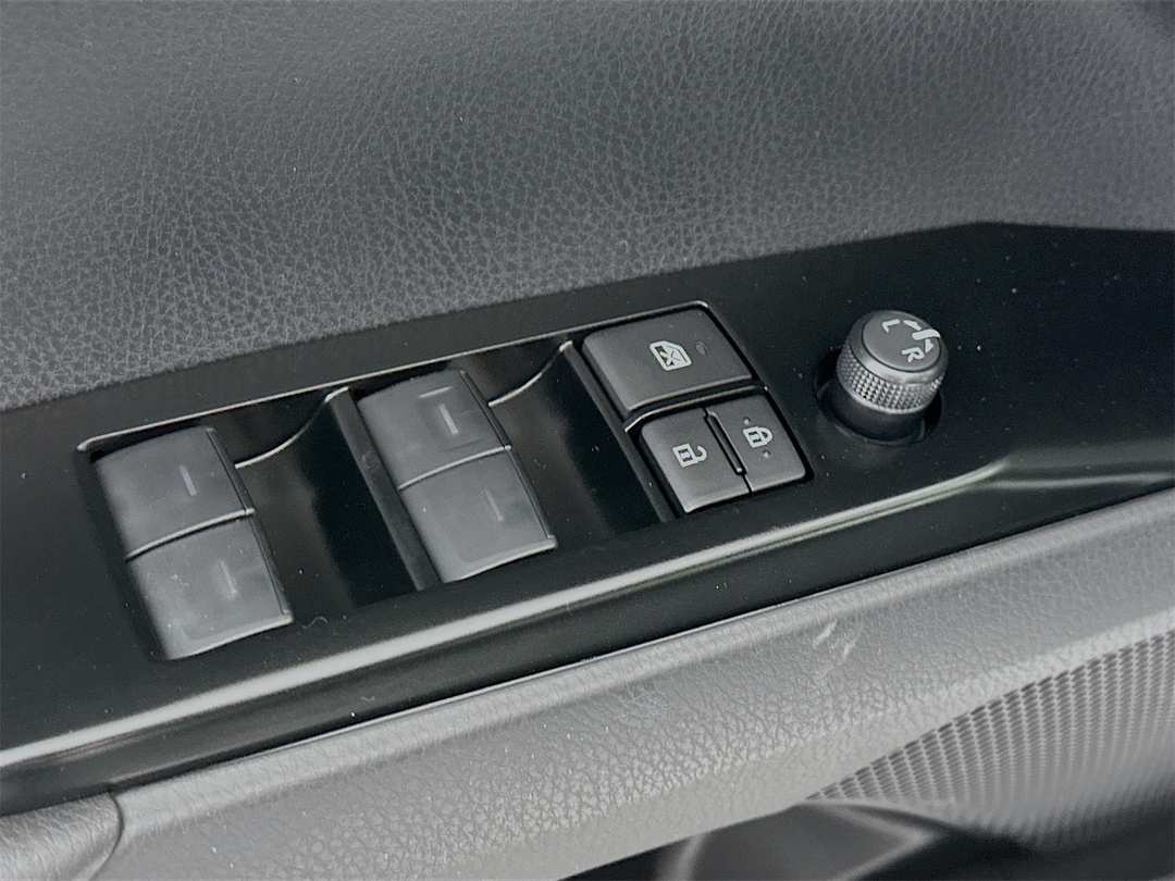 2026 Toyota Camry SE Nightshade - Image 18