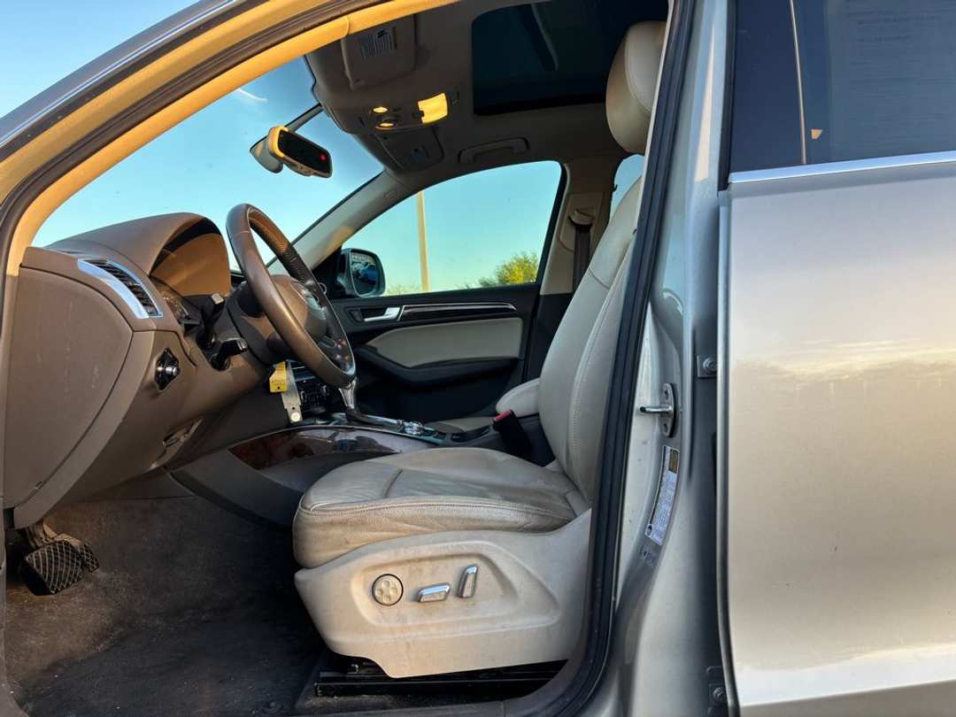 2017 Audi Q5 2.0T Premium Plus - Image 3