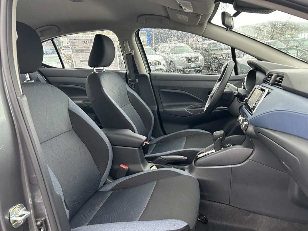 2025 Nissan Versa 1.6 SV - Image 26