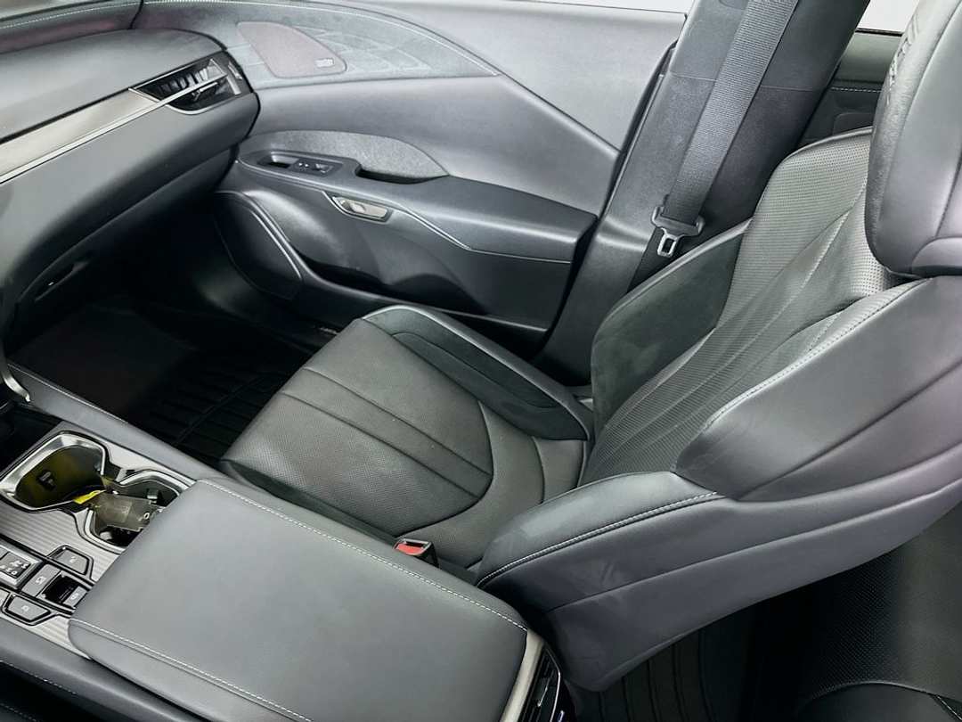 2024 Lexus RX 500h F SPORT Performance - Image 26