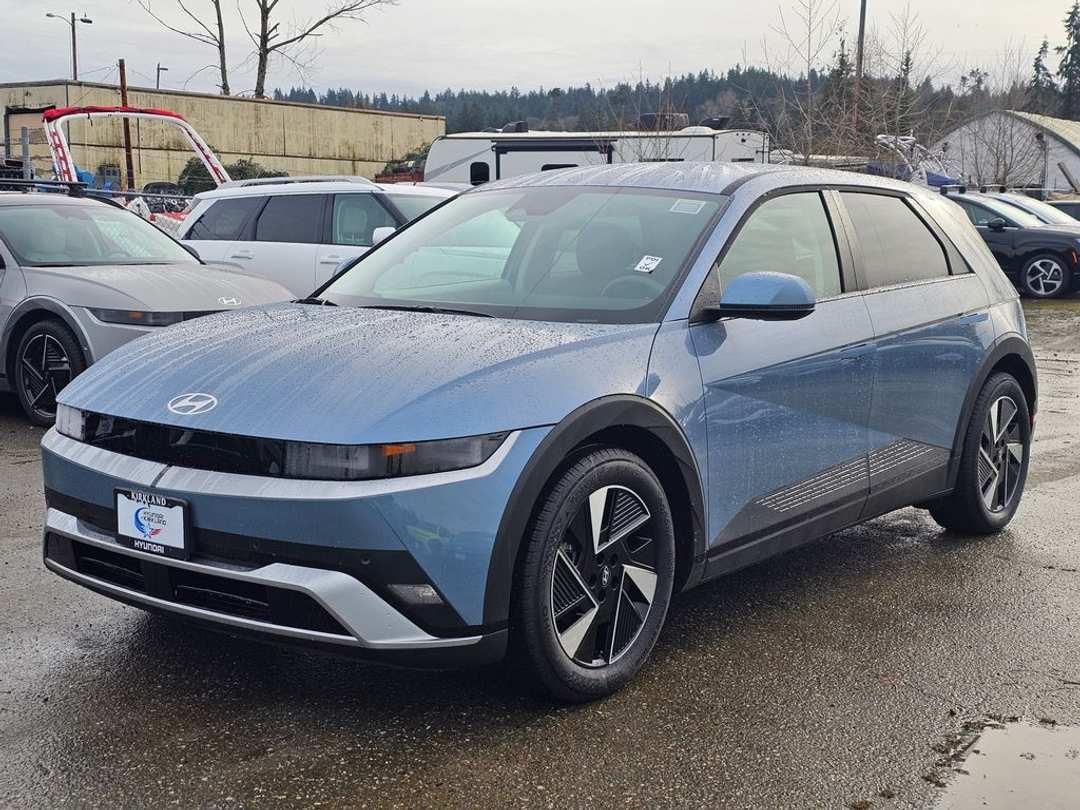 2026 Hyundai Ioniq 5 SEL - Image 3