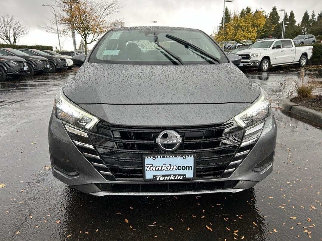 2025 Nissan Versa 1.6 SV - Image 2