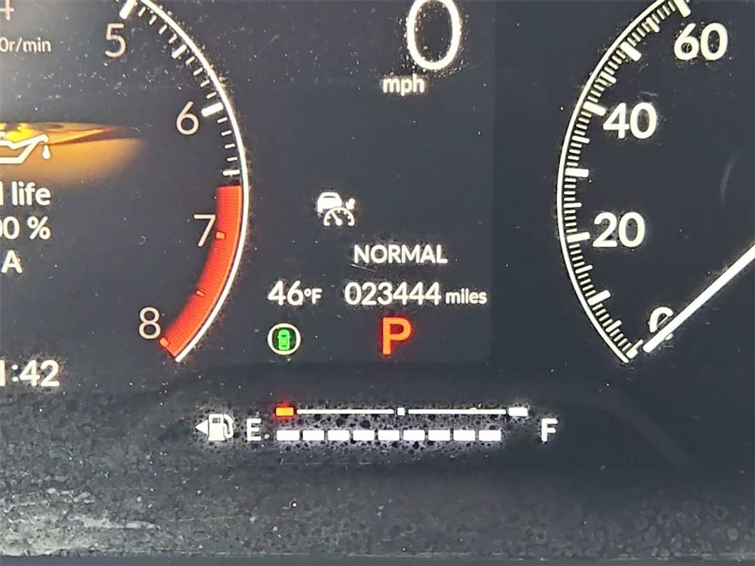 2025 Honda Civic Sport - Image 16