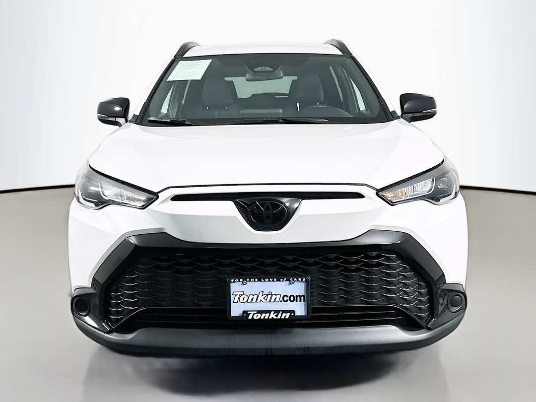 2025 Toyota Corolla Cross Hybrid SE - Image 2