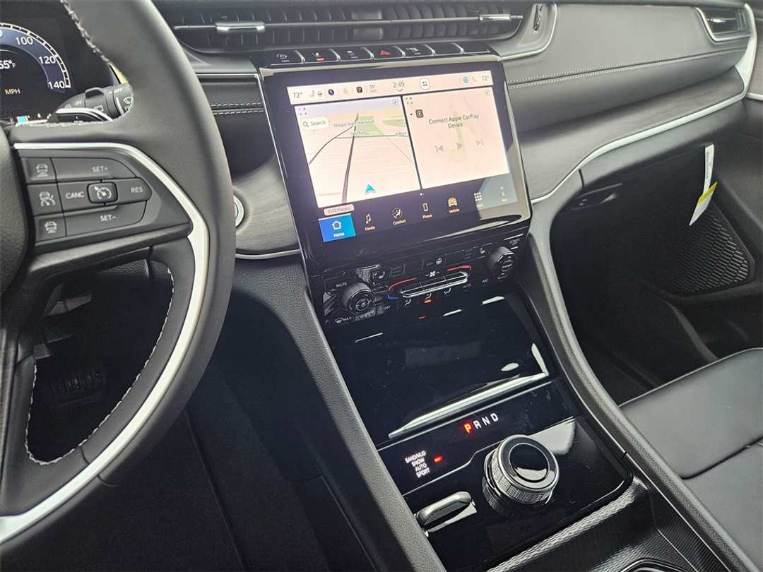 2025 Jeep Grand Cherokee L Limited - Image 19