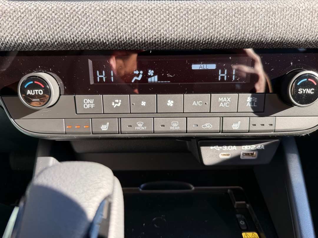 2026 Subaru Outback Limited - Image 28