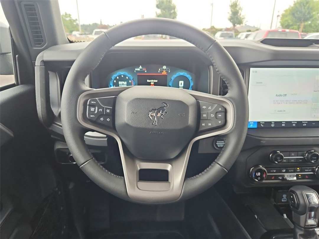 2025 Ford Bronco Big Bend - Image 14