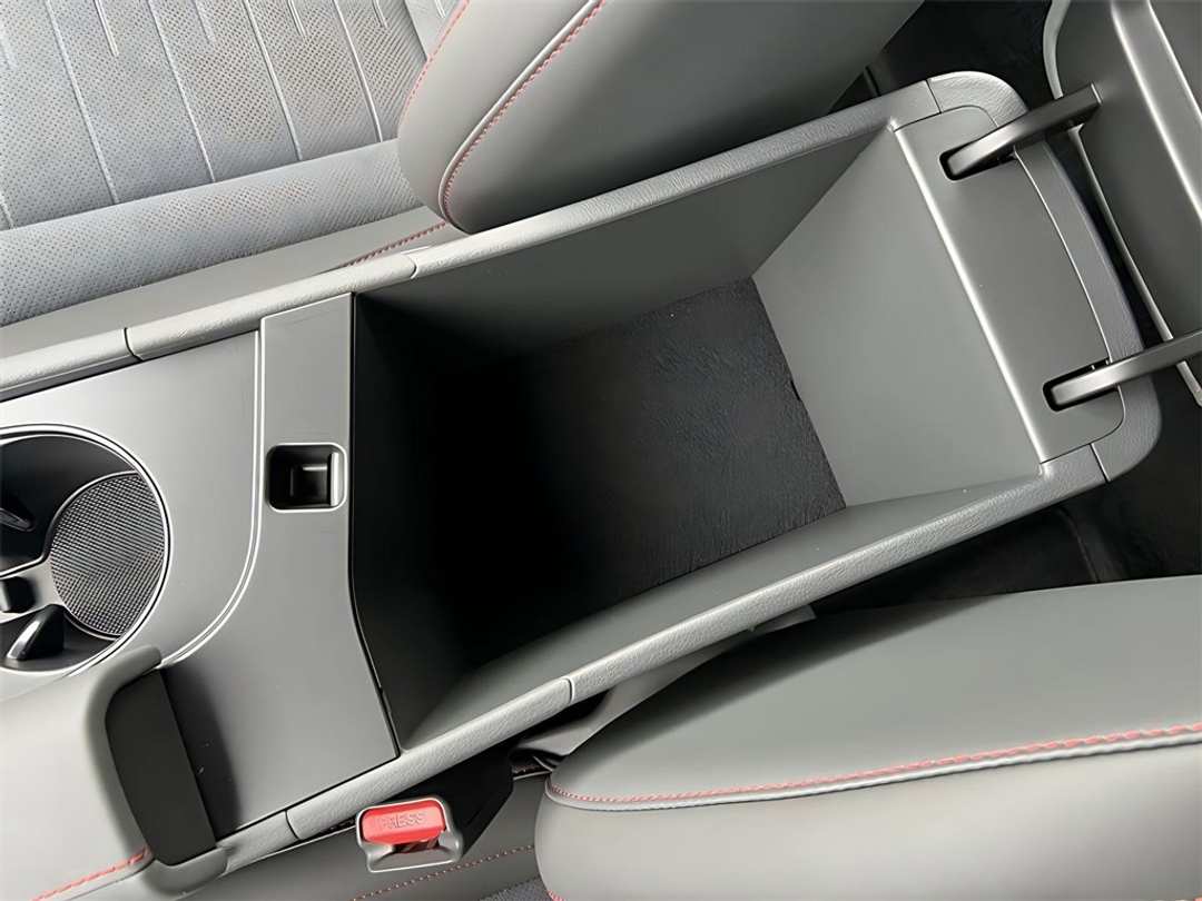 2025 Hyundai Sonata N Line - Image 25