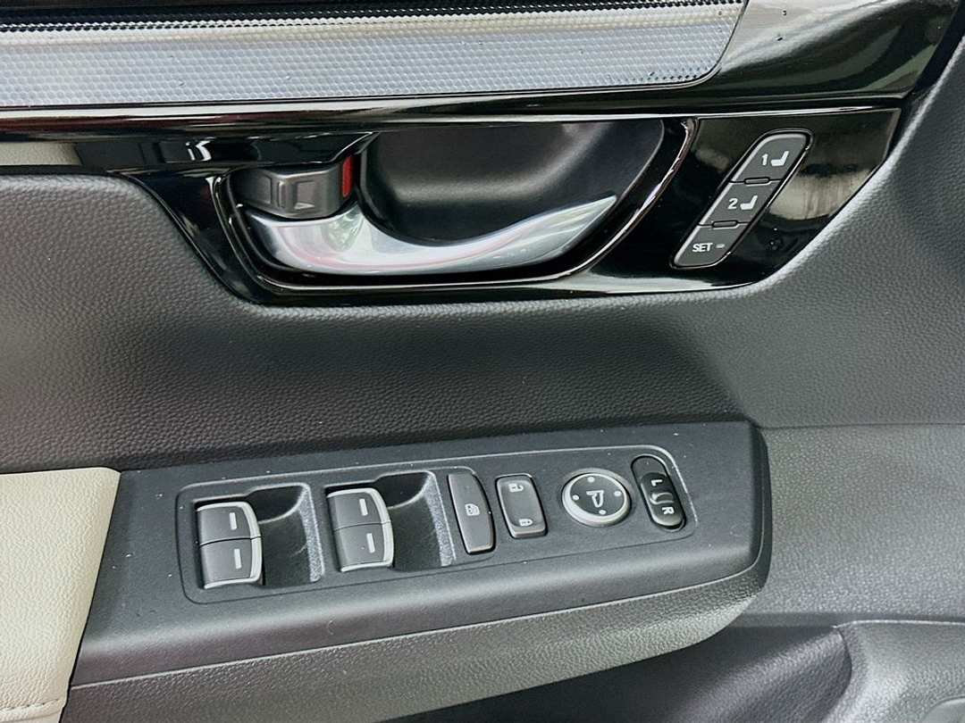 2026 Honda CR-V EXL - Image 17