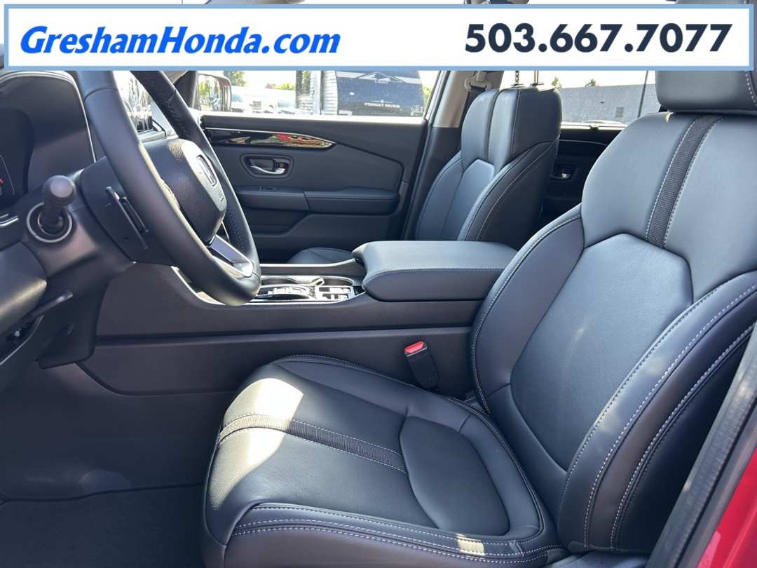 2025 Honda Pilot Touring - Image 22