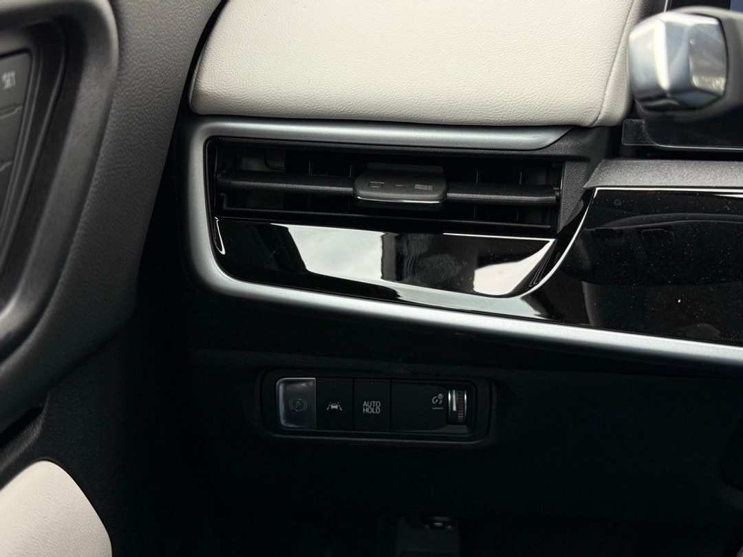 2025 Honda Prologue Touring - Image 22