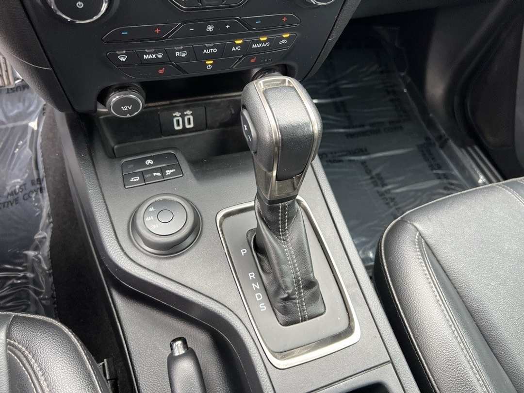 2020 Ford Ranger Lariat - Image 25