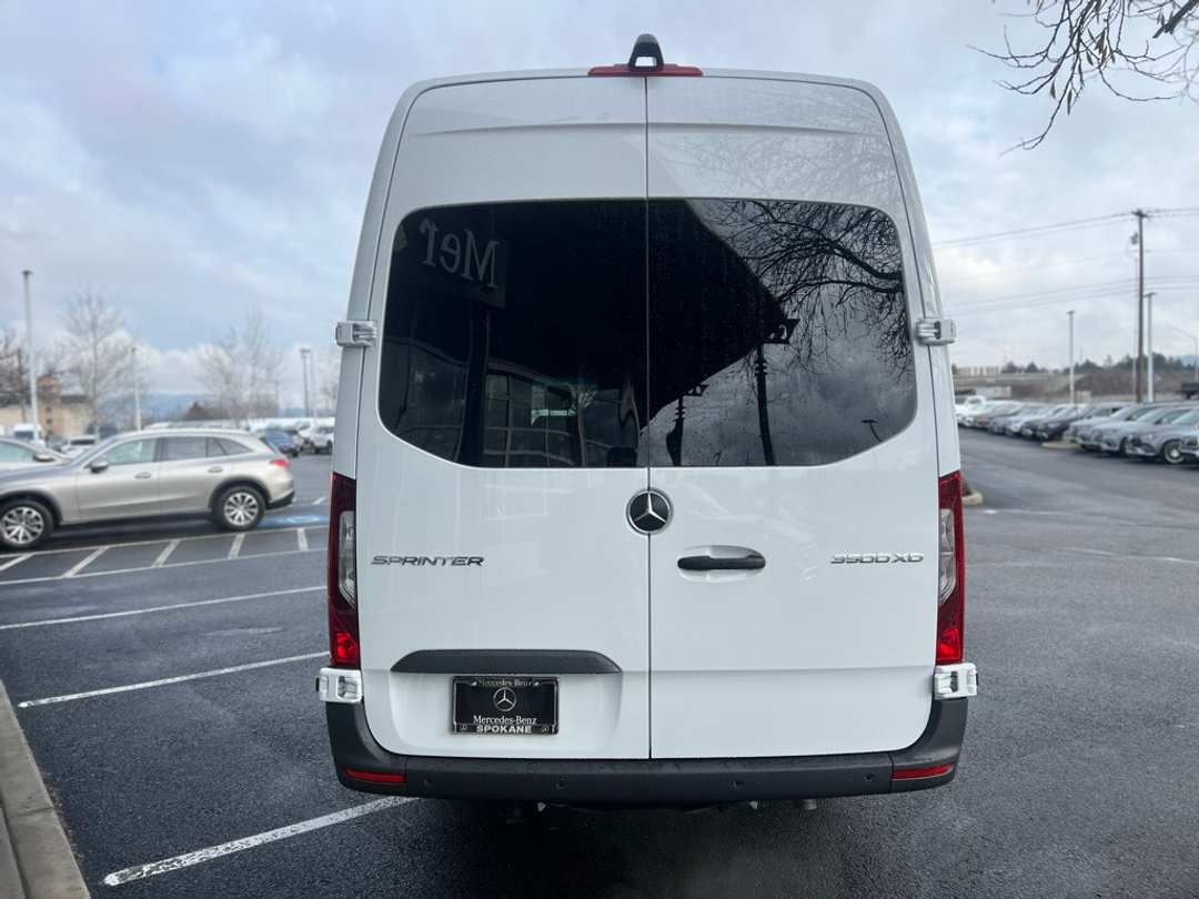 2024 Mercedes-Benz Sprinter 3500 Cargo 170 WB - Image 7