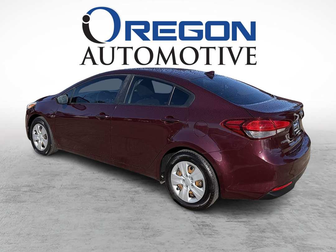 2017 Kia Forte LX - Image 3