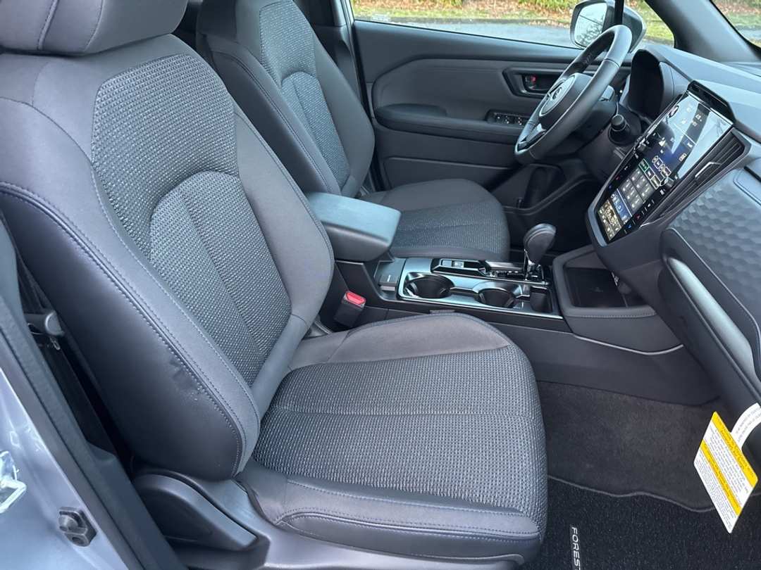 2026 Subaru Forester Premium - Image 24