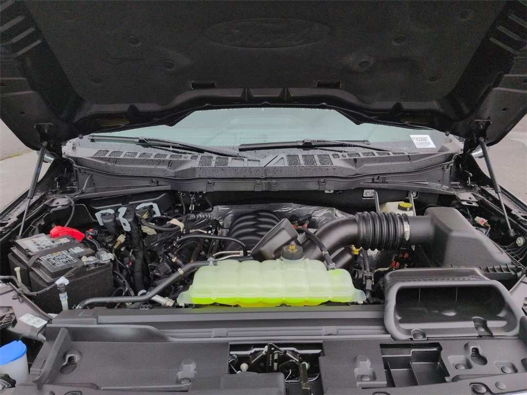 2026 Ford F-150 Lariat - Image 31