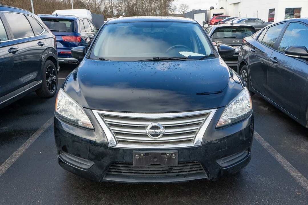 2014 Nissan Sentra SV - Image 2